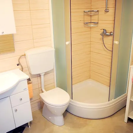 Penthouse * Žrnovnica